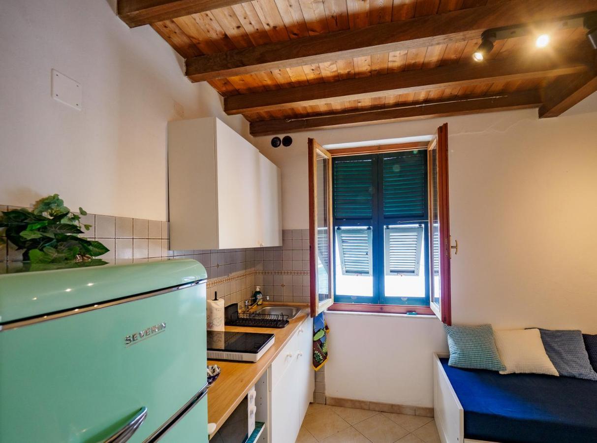 ヴェルナッツァCasa Teresa With Ac And Balconyアパートメント エクステリア 写真